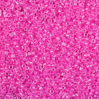 DB2037 Delicas 11/0 Luminous Hot Magenta (x 5gr)