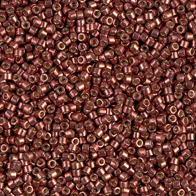 DB1842 Delicas 11/0 Duracoat Galvanized Cranberry (x5gr)