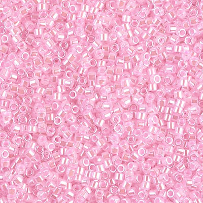 DB0244 Delicas 11/0 Lined Crystal Pink (x 5gr)   