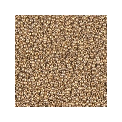 R15-0193F Rocailles 15/0 24KT Gold Light Plated Mat (DB331) (x5gr)