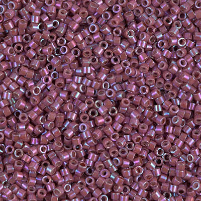 DB1015 Delicas 11/0 Metallic Raspberry Luster (x5gr)